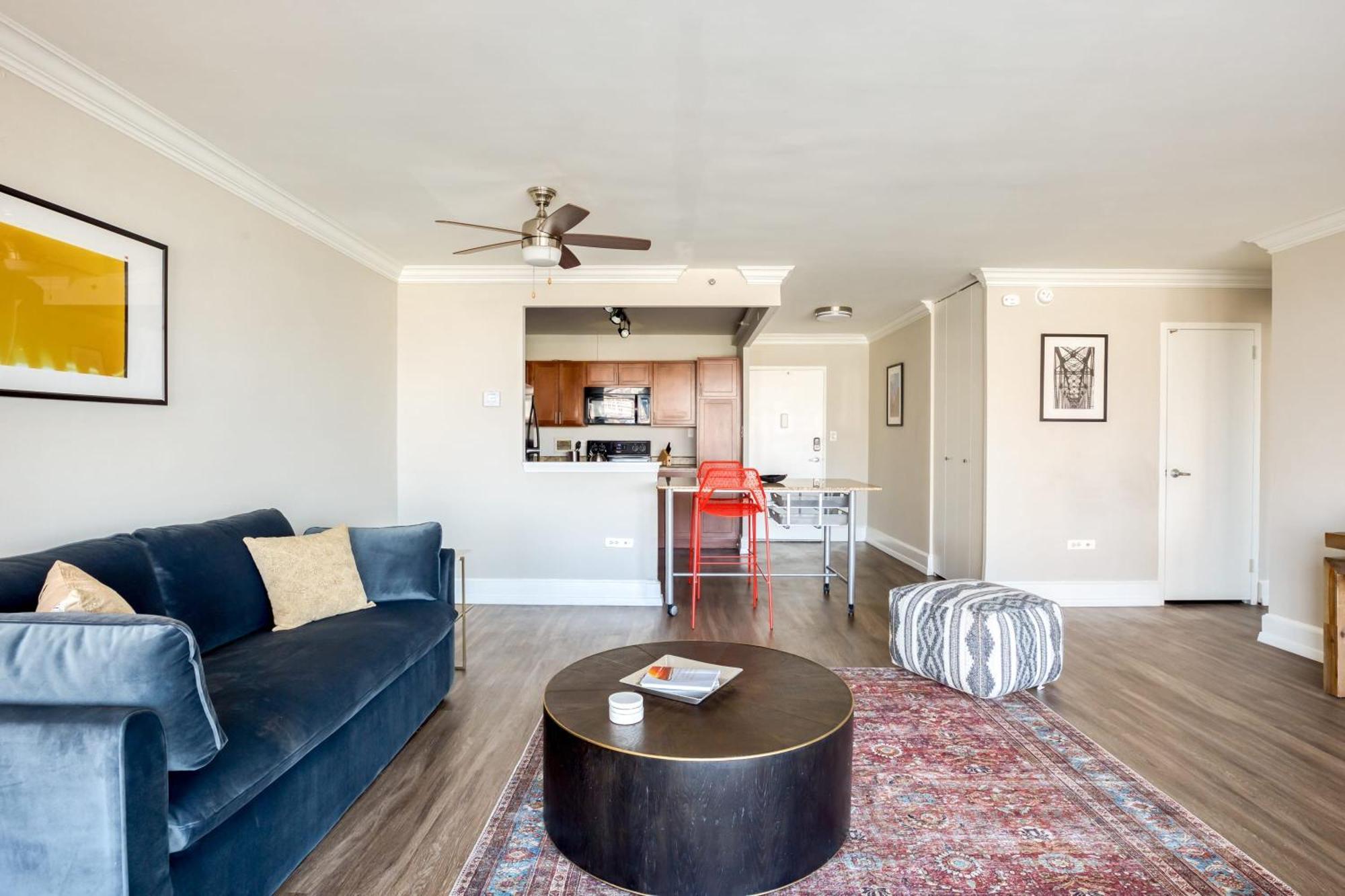 Cozysuites 800 Tower 2br With Gym! 28 * Louisville-Jefferson County